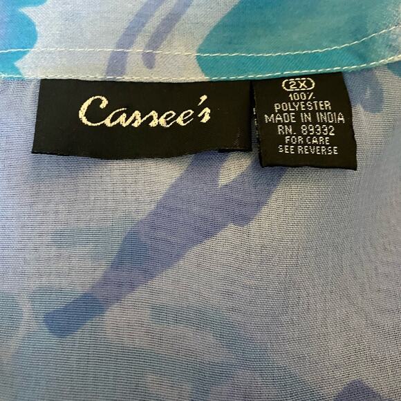 Cassee's Women's Blue Floral Sheer Button-Up Blouse | Size 2X - Picture 5 of 7